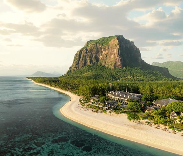 Mauritius the st regis le morne resort vista aerea