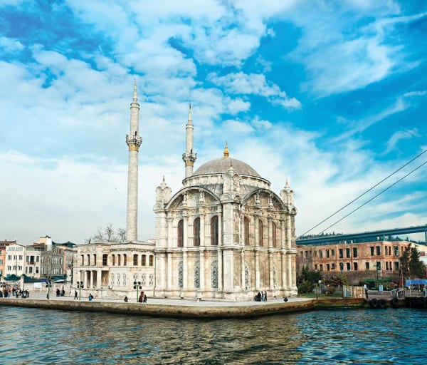 Mesquita Ortakoy - Istambul, Turquia.