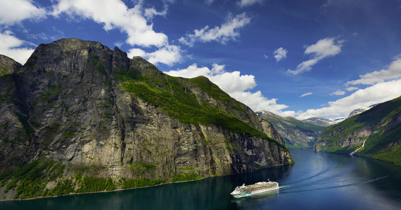 ncl_Jade_Aerial_GeirangerFjord_Norway_36(1)