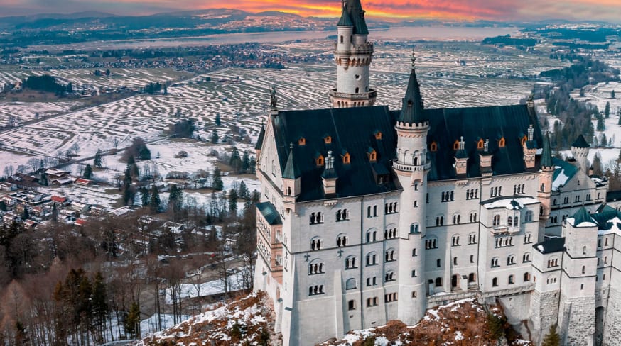 Vista aérea do Castelo Neuschwanstein
