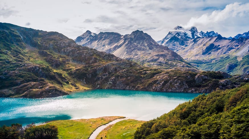 Laguna del caminante tierra del fuego argentina
