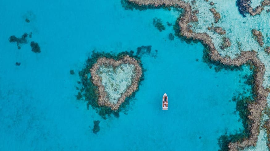 Australia hamilton island heart reef