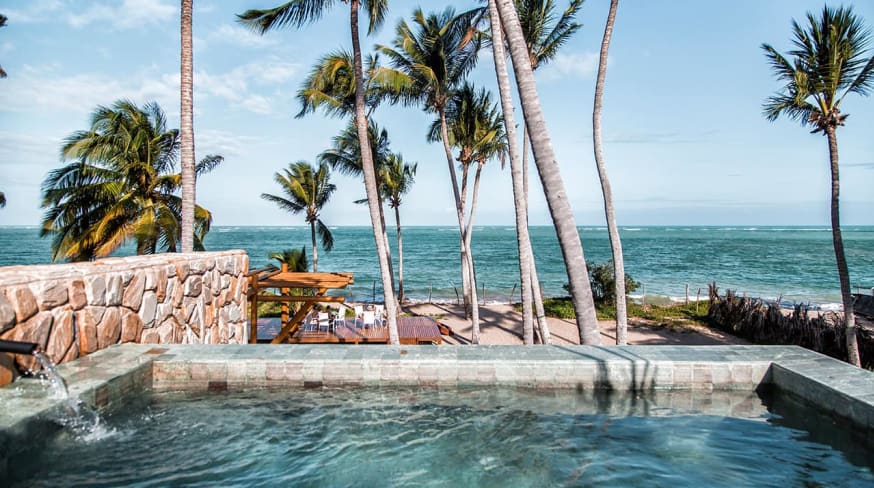 Alagoas pedras do patacho bangalo frente mar piscina