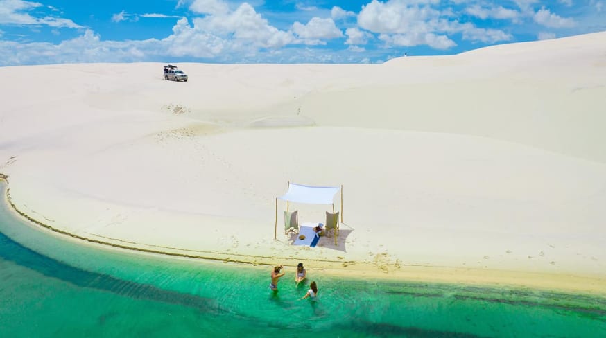 Maranhao oia casa lencois parque nacional dos lencois maranhenses lagoa