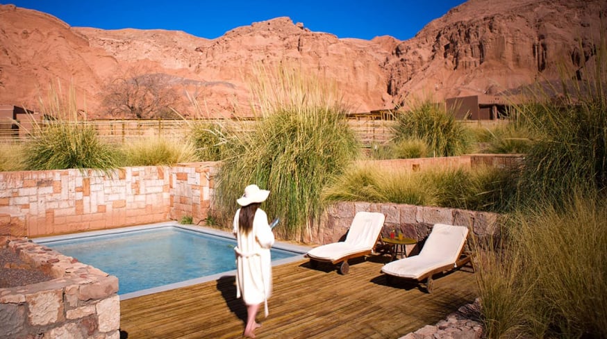 Nayara alto atacama chile piscina