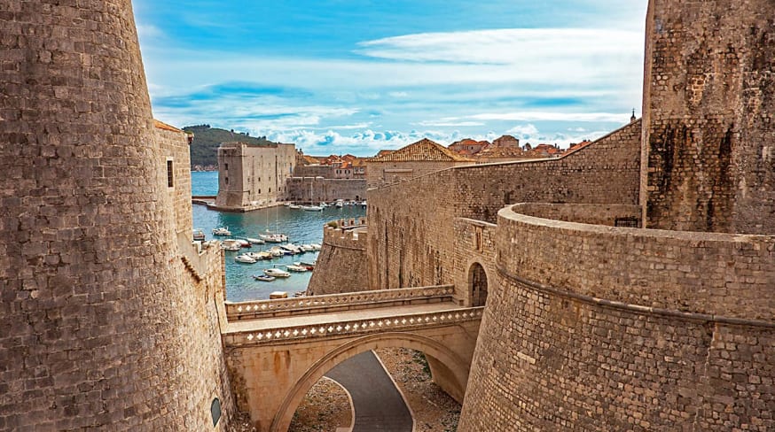 Cidade antiga e porto de Dubrovnik.
