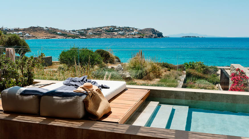Billandco the coast beachfront suite with plunge pool