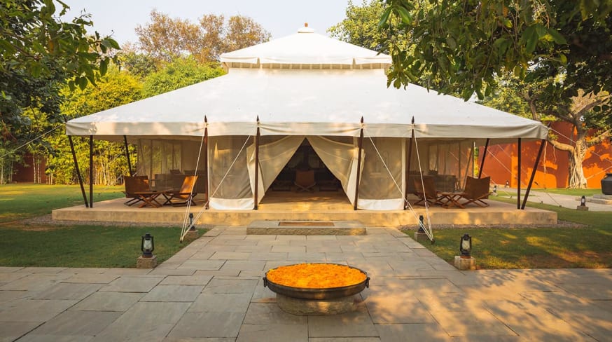 India aman i khas tenda exterior vista