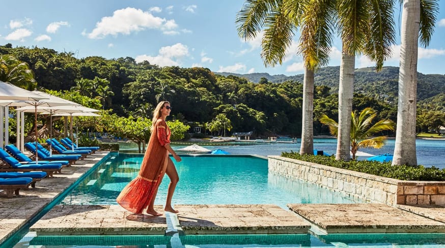 Jamaica round hill hotel and villas piscina