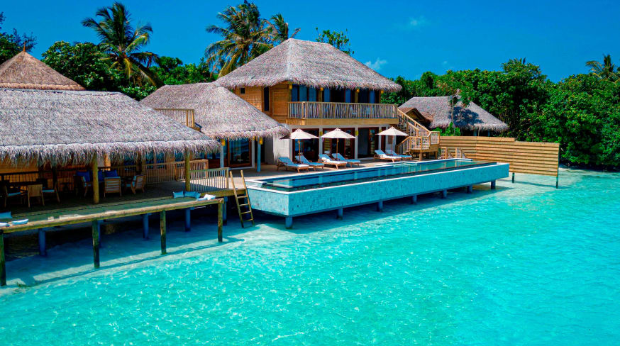 Six Senses Laamu - The retreat pool exterior
