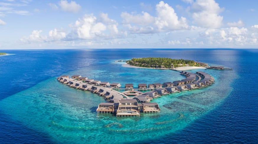 St regis maldives vommuli vista aerea