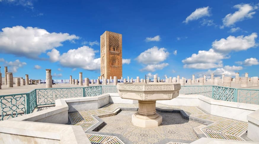 Torre de Hassan, o Mausoléu de Mohamed V - Rabat, Marrocos.