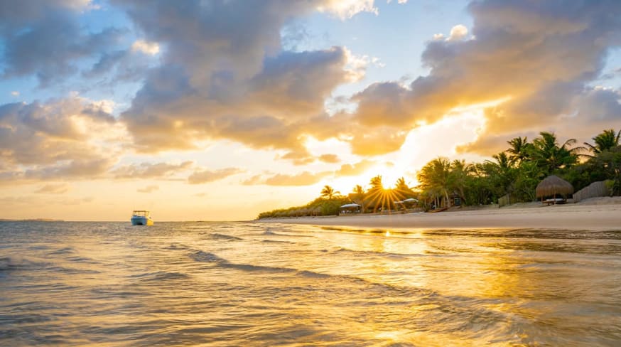 Mo ambique azura benguerra island sunset