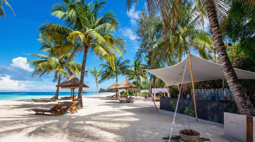 Zuri zanzibar dhow bar