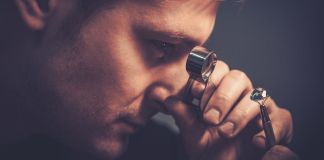 Differentiate between a lab diamond and a mined one – The Great Debate
