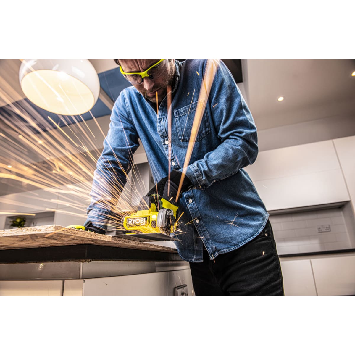 Ryobi akkukulmahiomakone hot sale