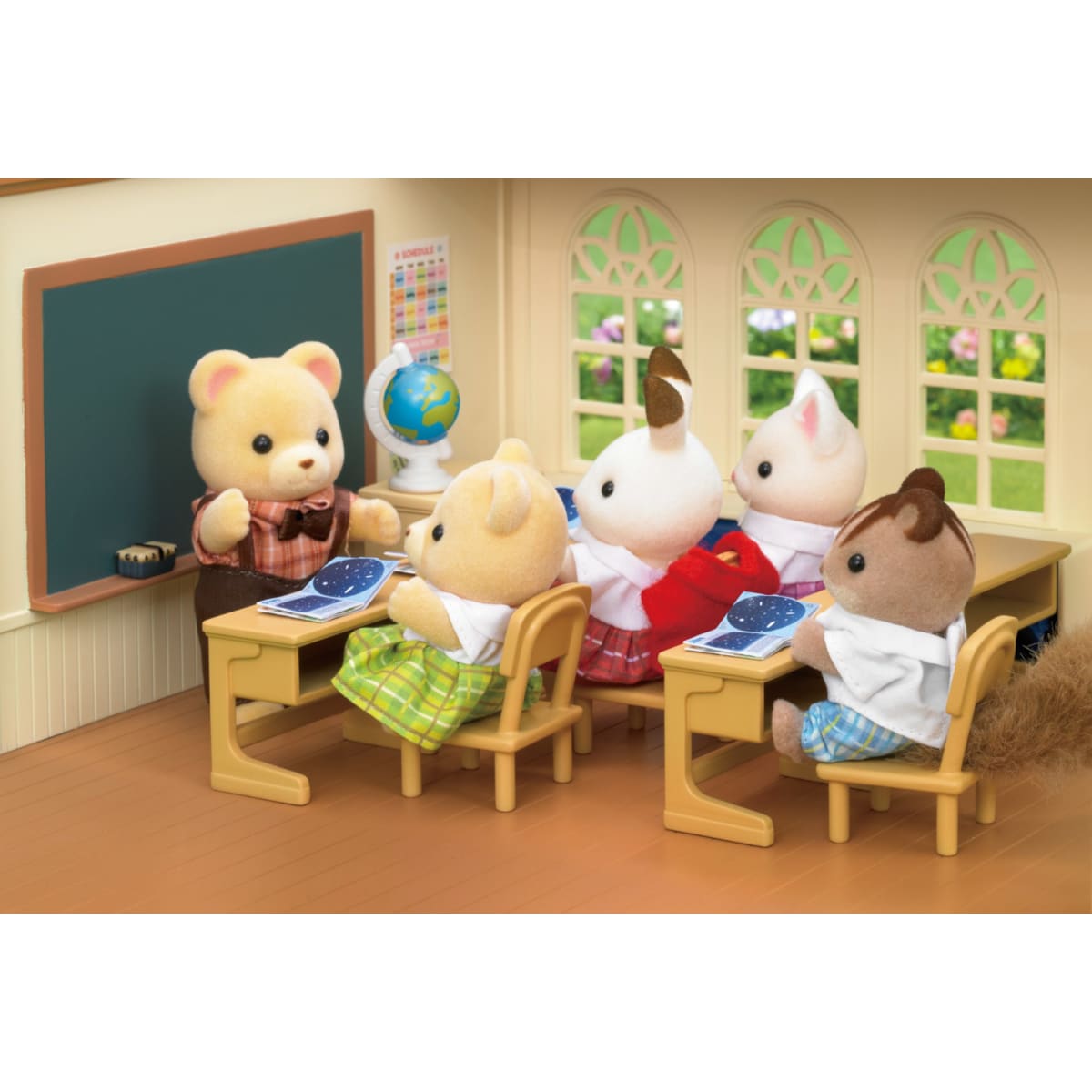 Sylvanian Families 5105 Maalaiskoulu Karkkainen verkkokauppa