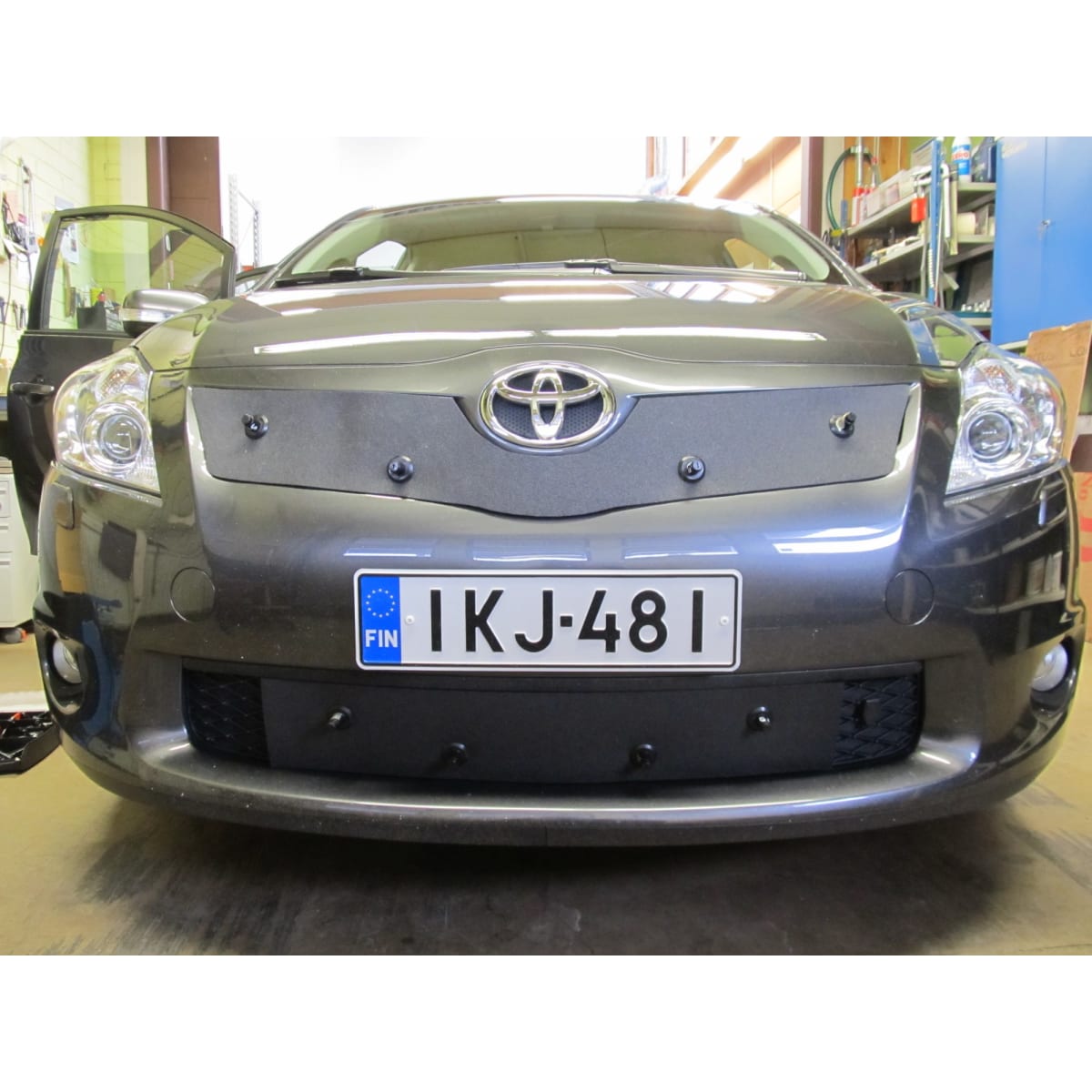 Tammers Toyota Auris 2010-2012 maskisuoja  verkkokauppa