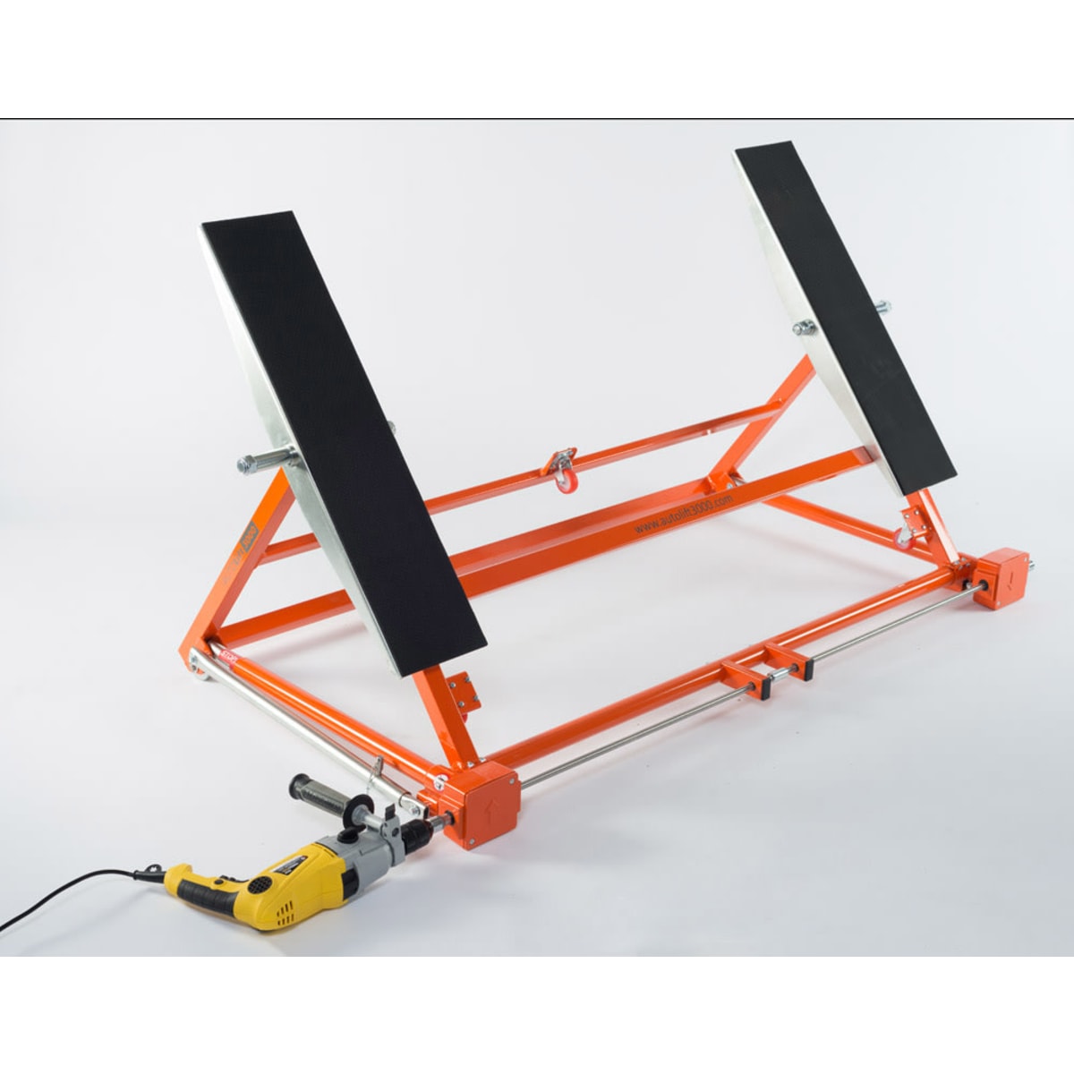 Мерседес атего автолифт. Камаз 4308 амбулифт. Мобильный автоподъемник, г/п 3 т autolift 3000. Автолифт 3000 домкрат. Автолифт ал-3а.