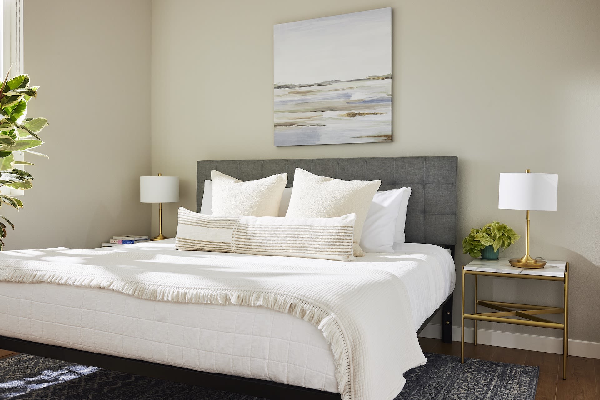 3 x 1 Bedroom | King
