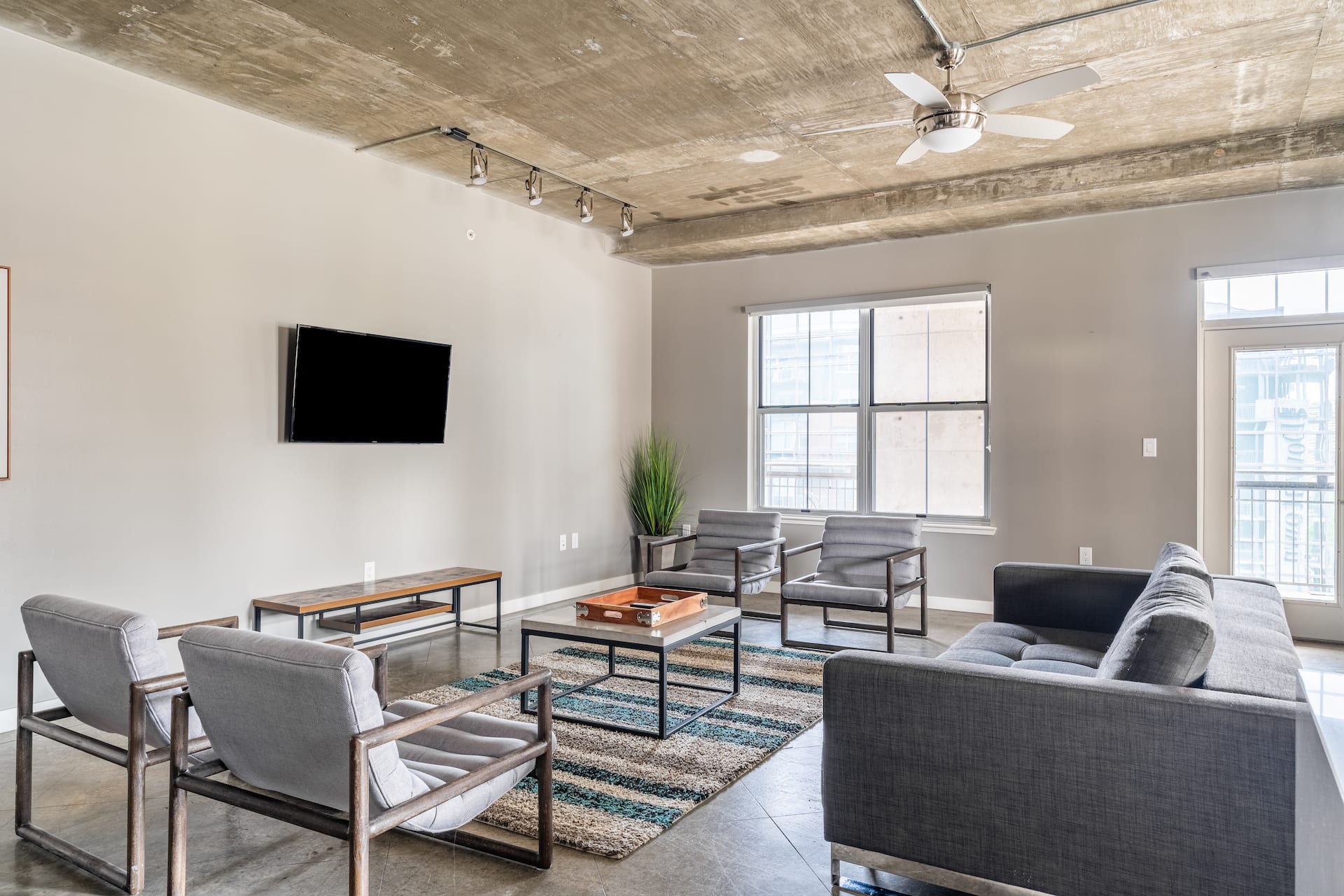 2 x 2 Bedroom | King & King