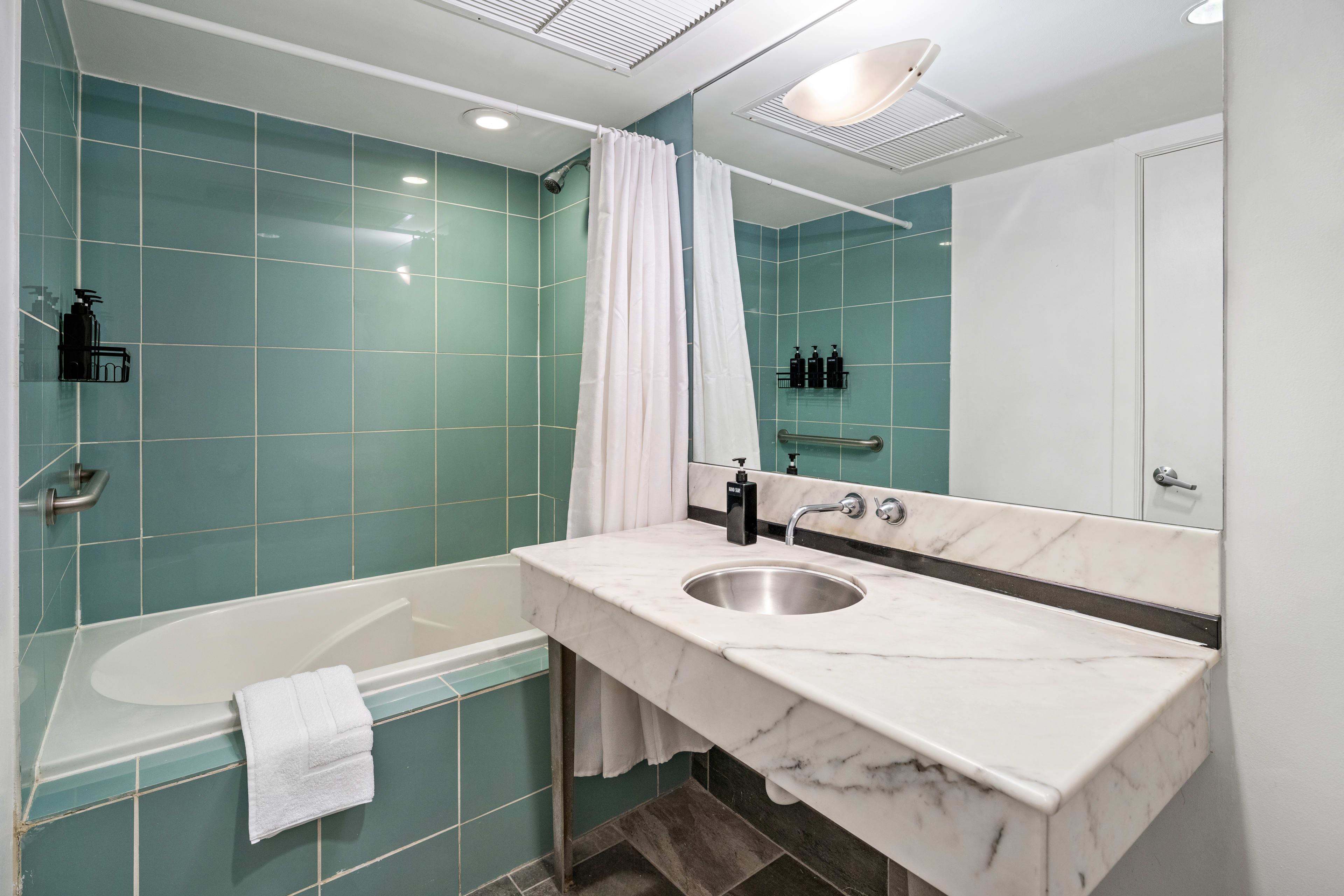 2 x Double Queen Room