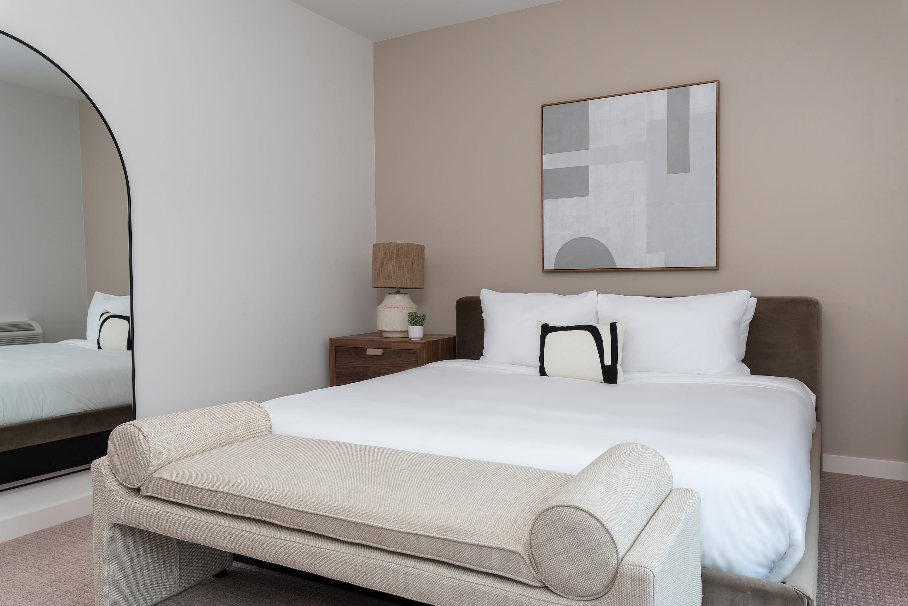 Queen Room