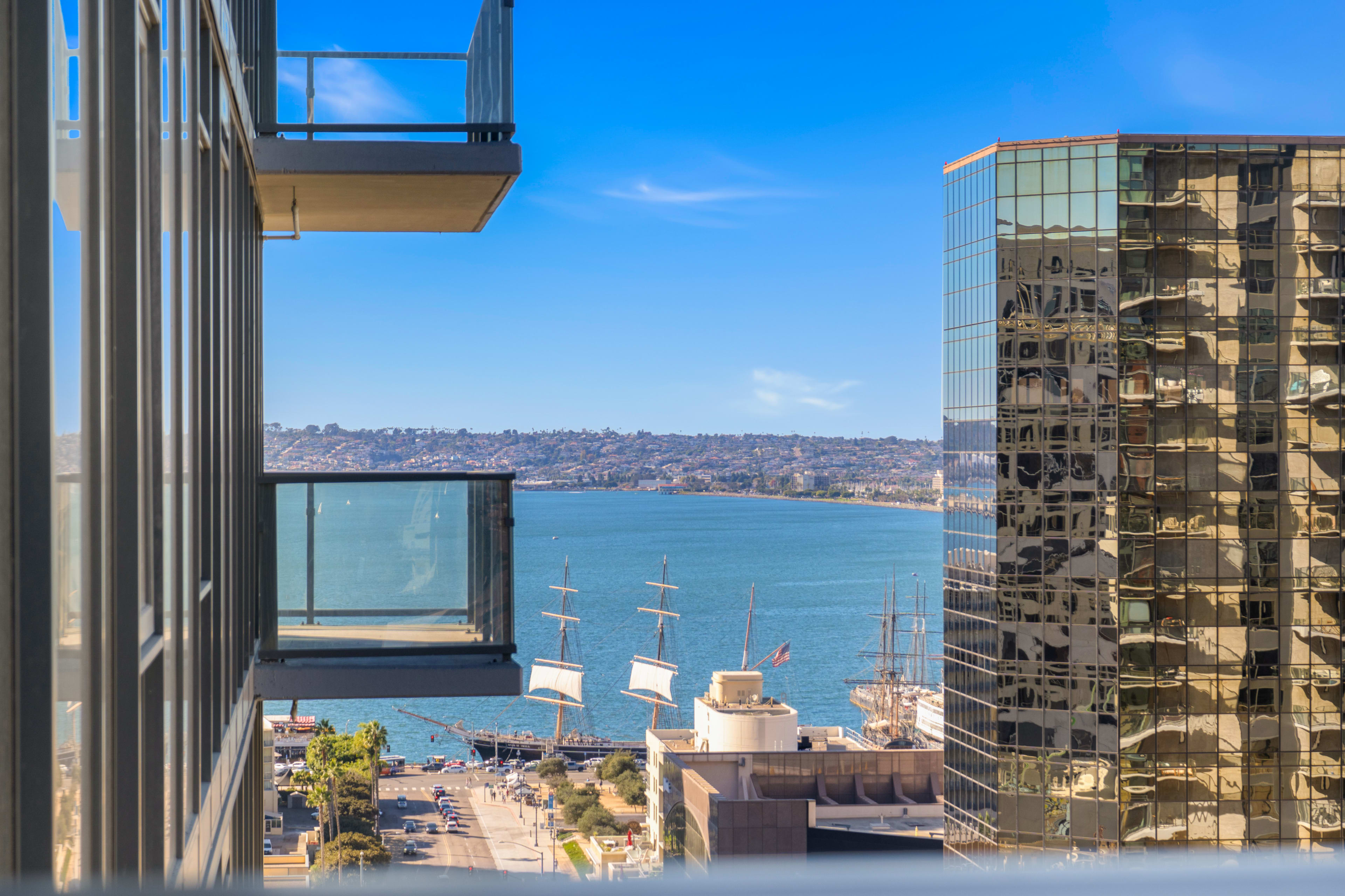 Bay View 2 Bedroom | Queen and Queen