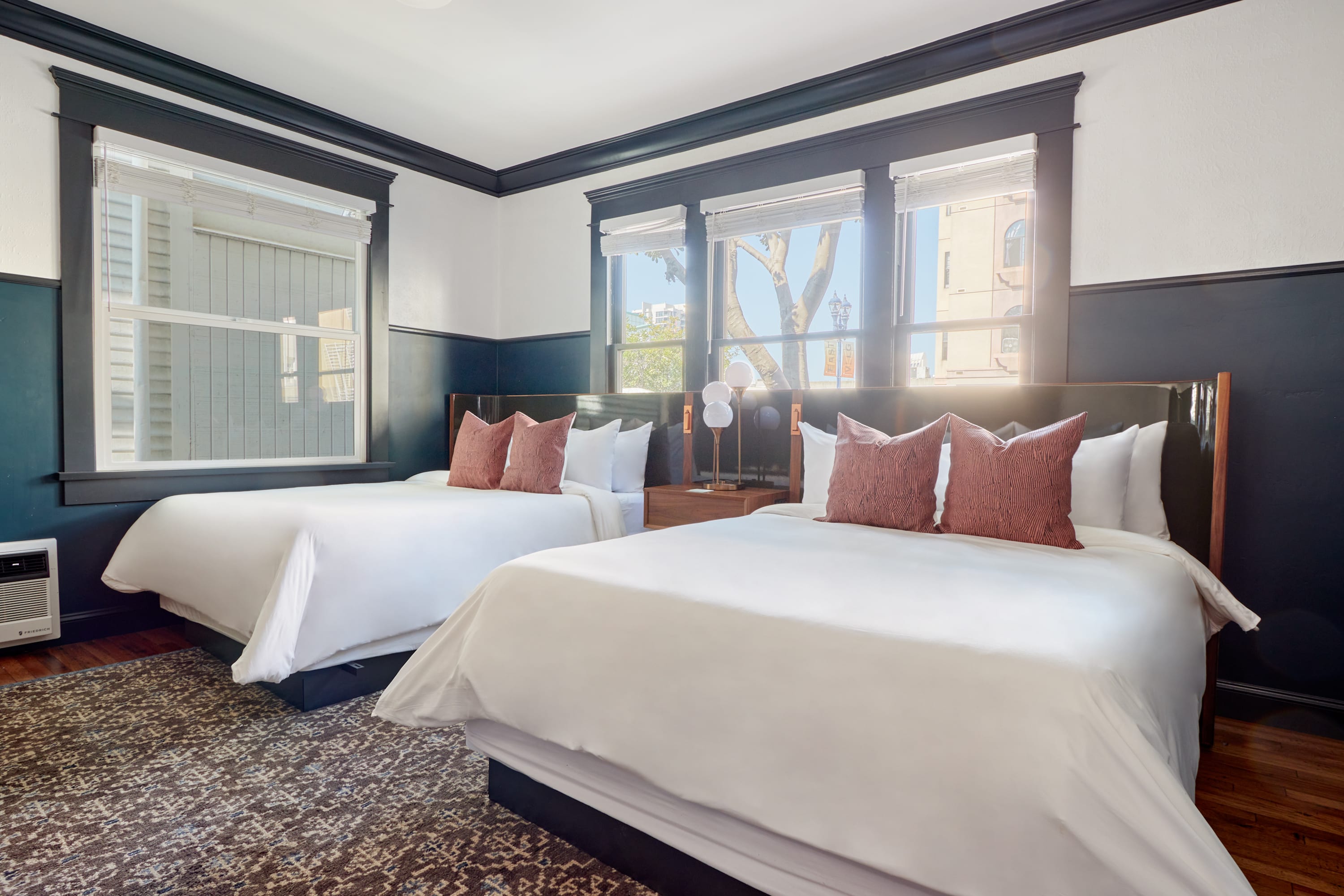 Double Queen Room