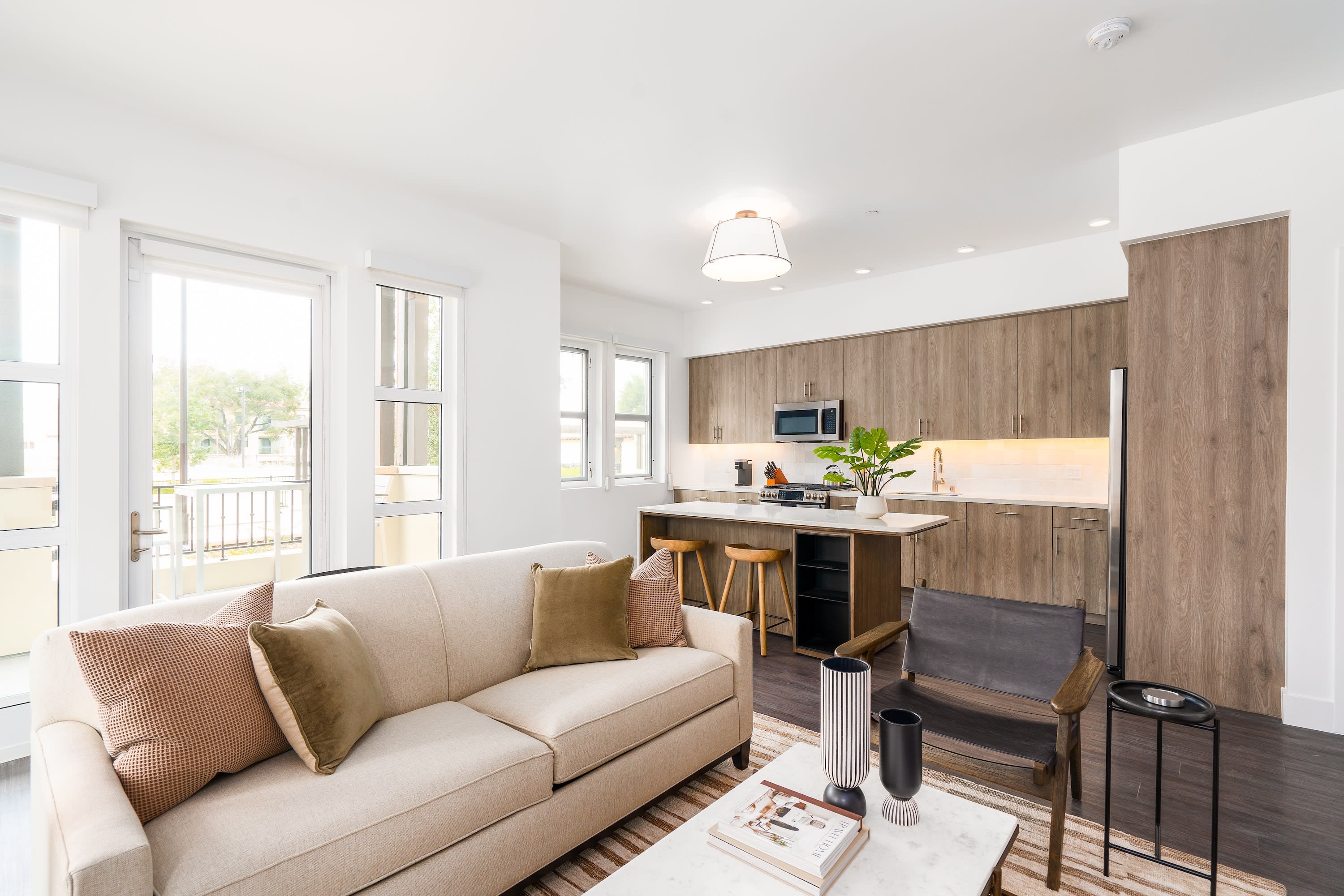 2 Bedroom | King and Queen | Balcony