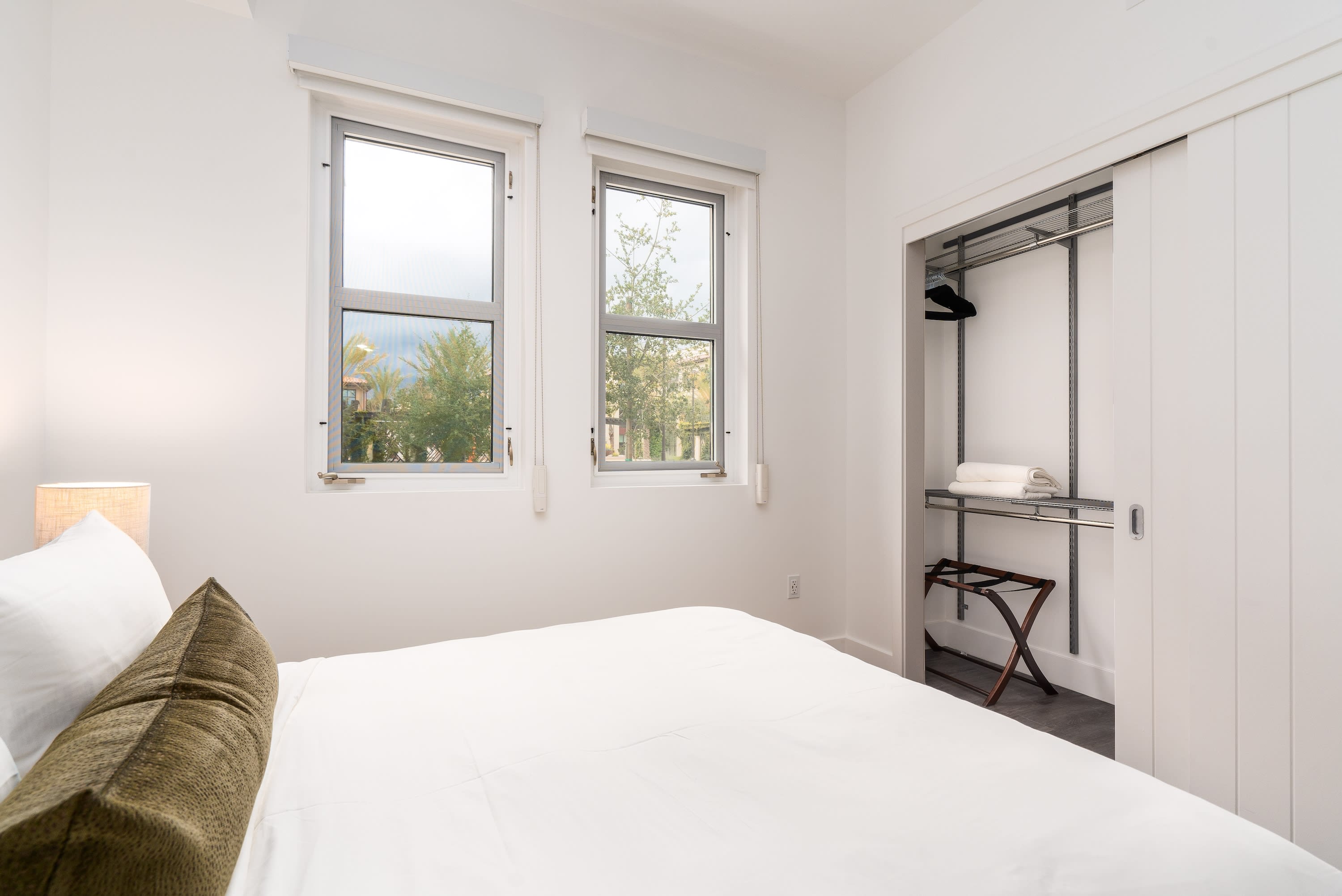 2 Bedroom | King and Queen | Balcony