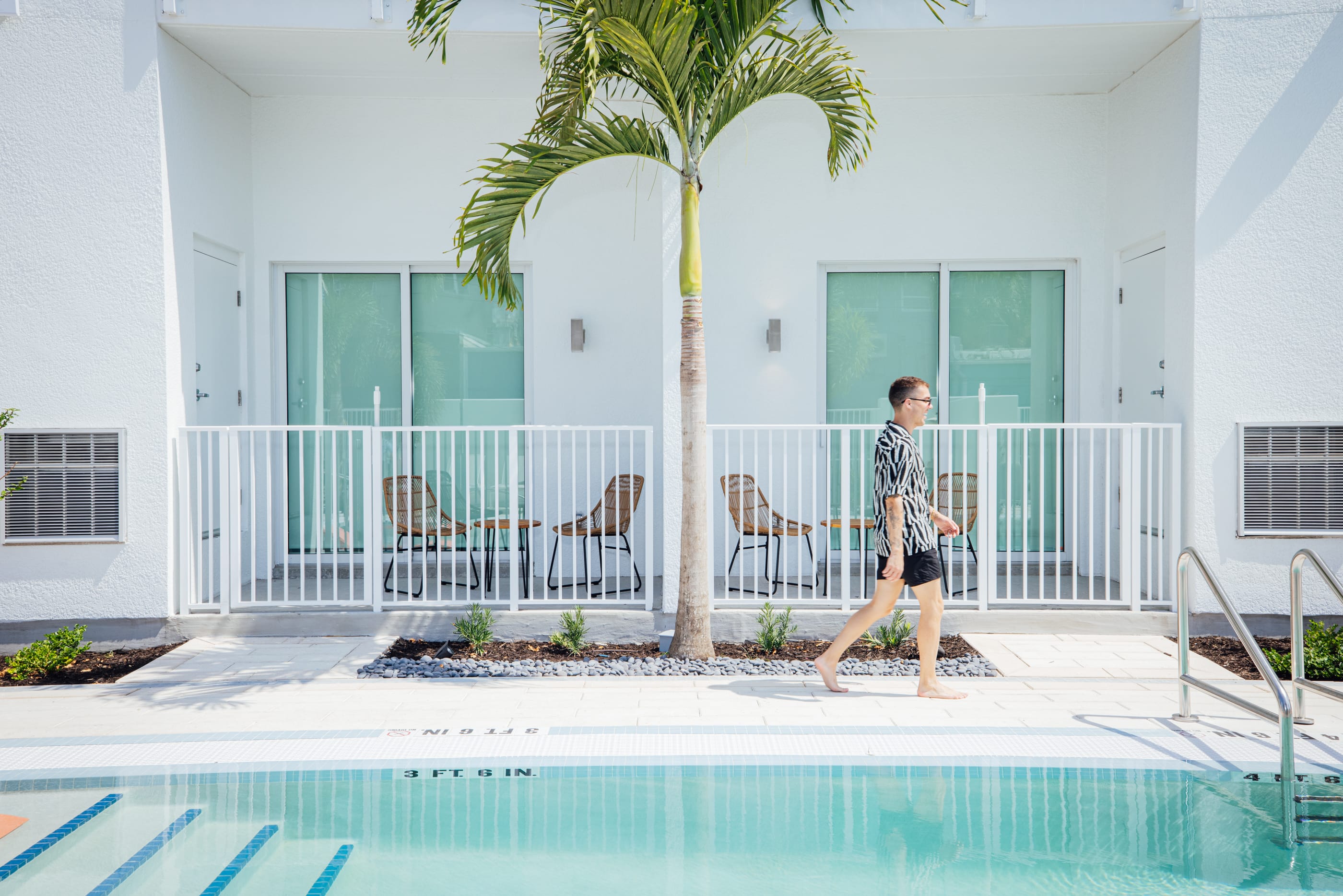 Studio | Queen with Poolside Patio