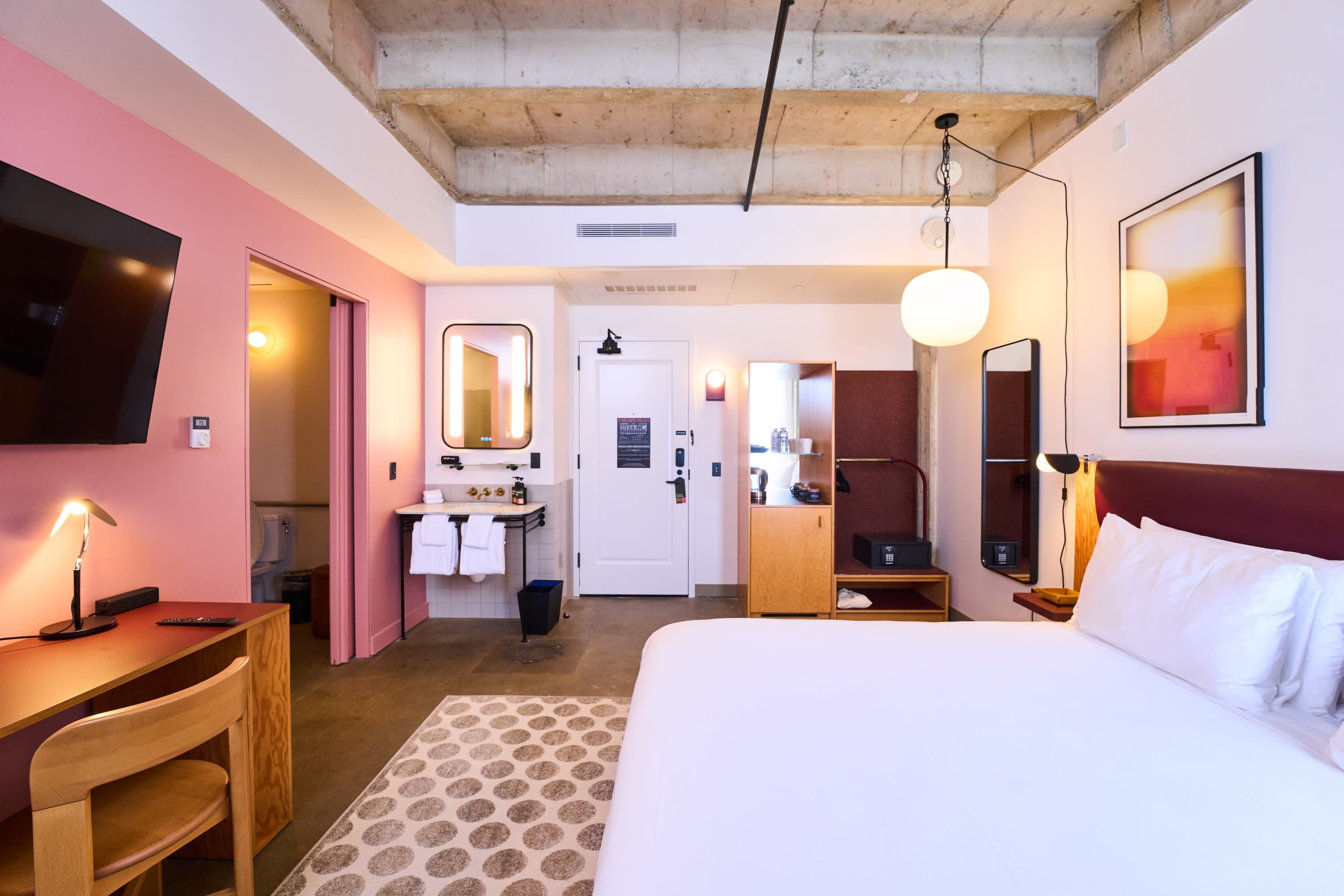 Accessible King Room
