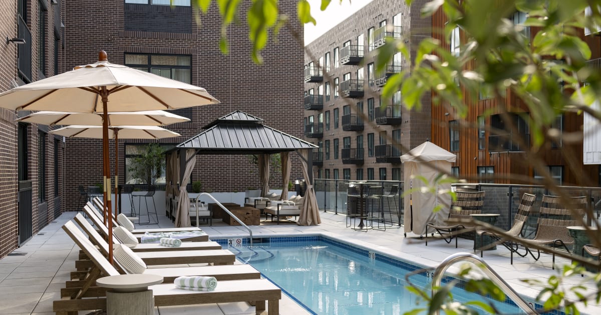 Mint House Nashville Marathon Village by Kasa