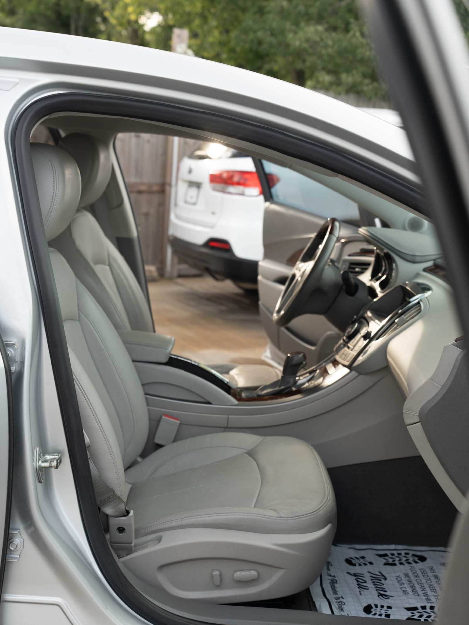 2011 Buick LaCrosse CXS - Photo 21