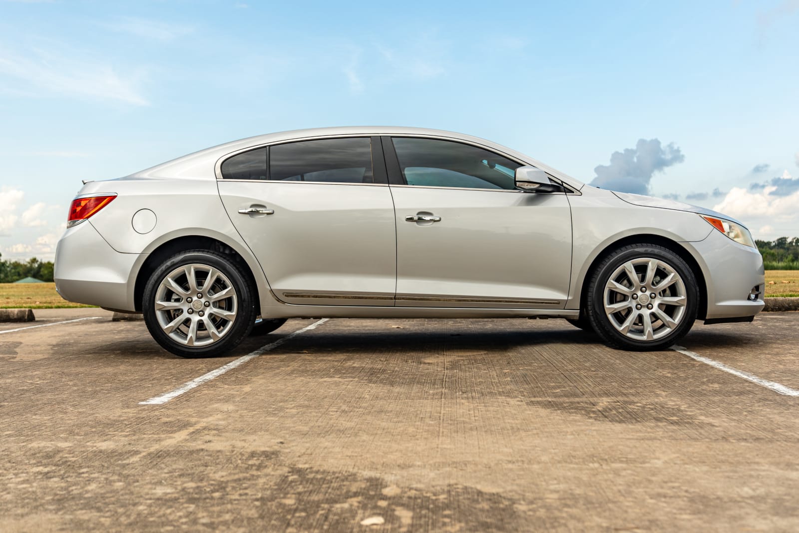 2011 Buick LaCrosse CXS - Photo 2