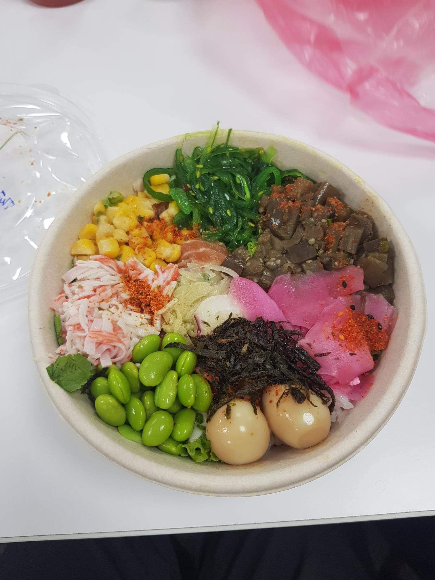 Poke nè, hộp vầy gần 200k, xỉu ngang