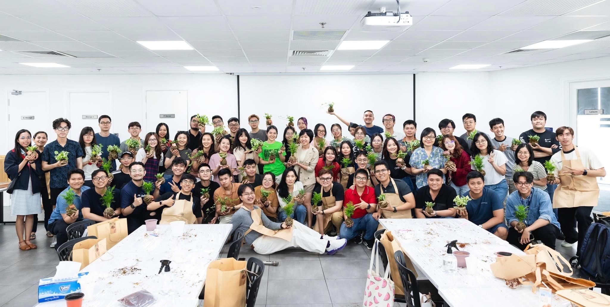 Cả đội đi workshop nè