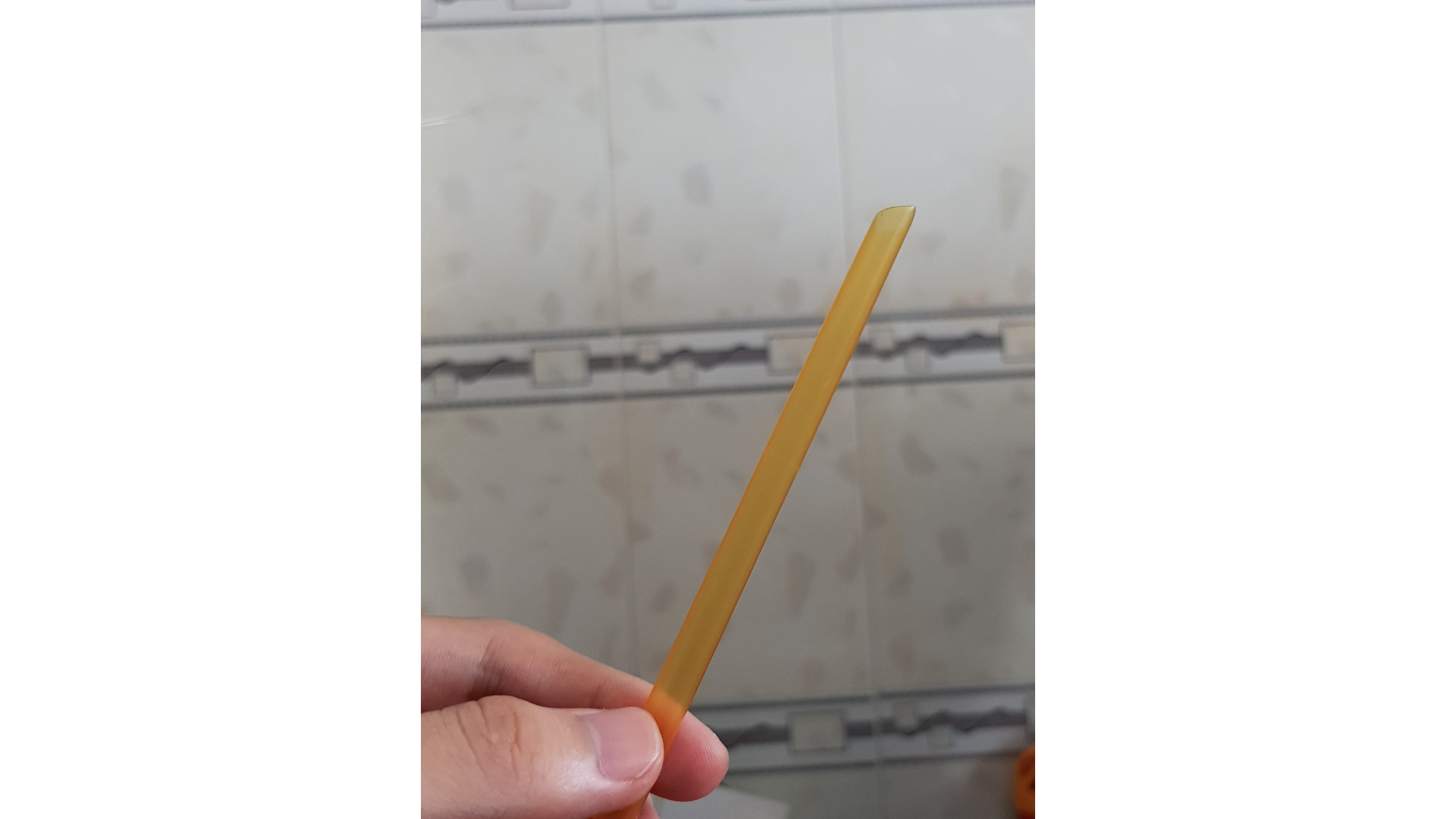 Cái ống hút tâm linh tại căn tin trường! 🤣