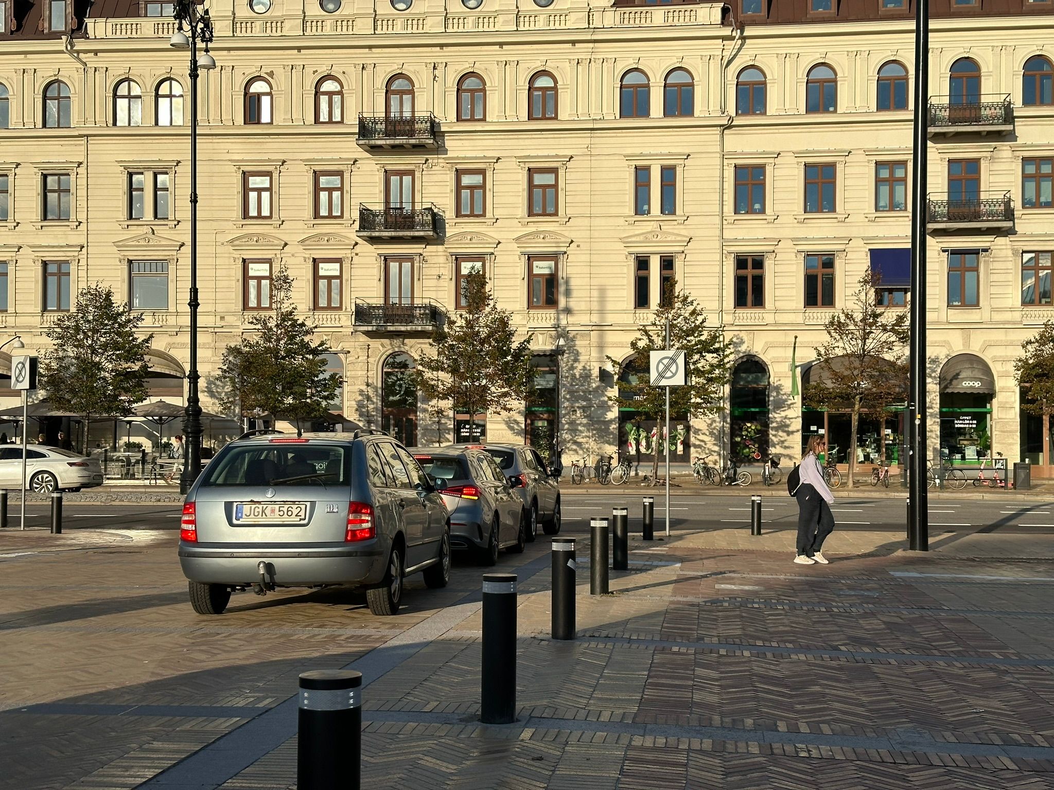 nnuj3zvakvhfsenx1krf-md.jpg