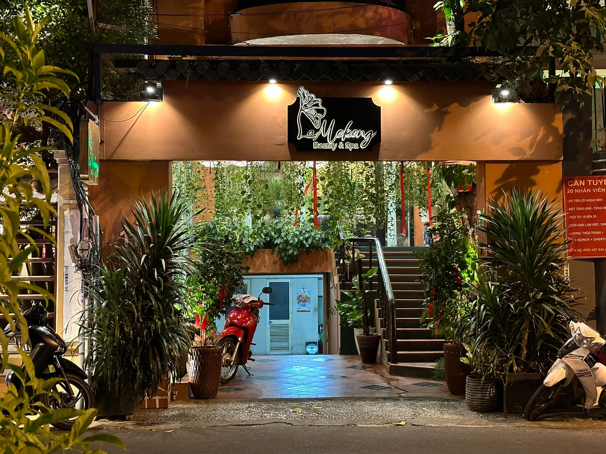 Này không phải Every Half, nhưng thấy đẹp nên chụp đại 🤡