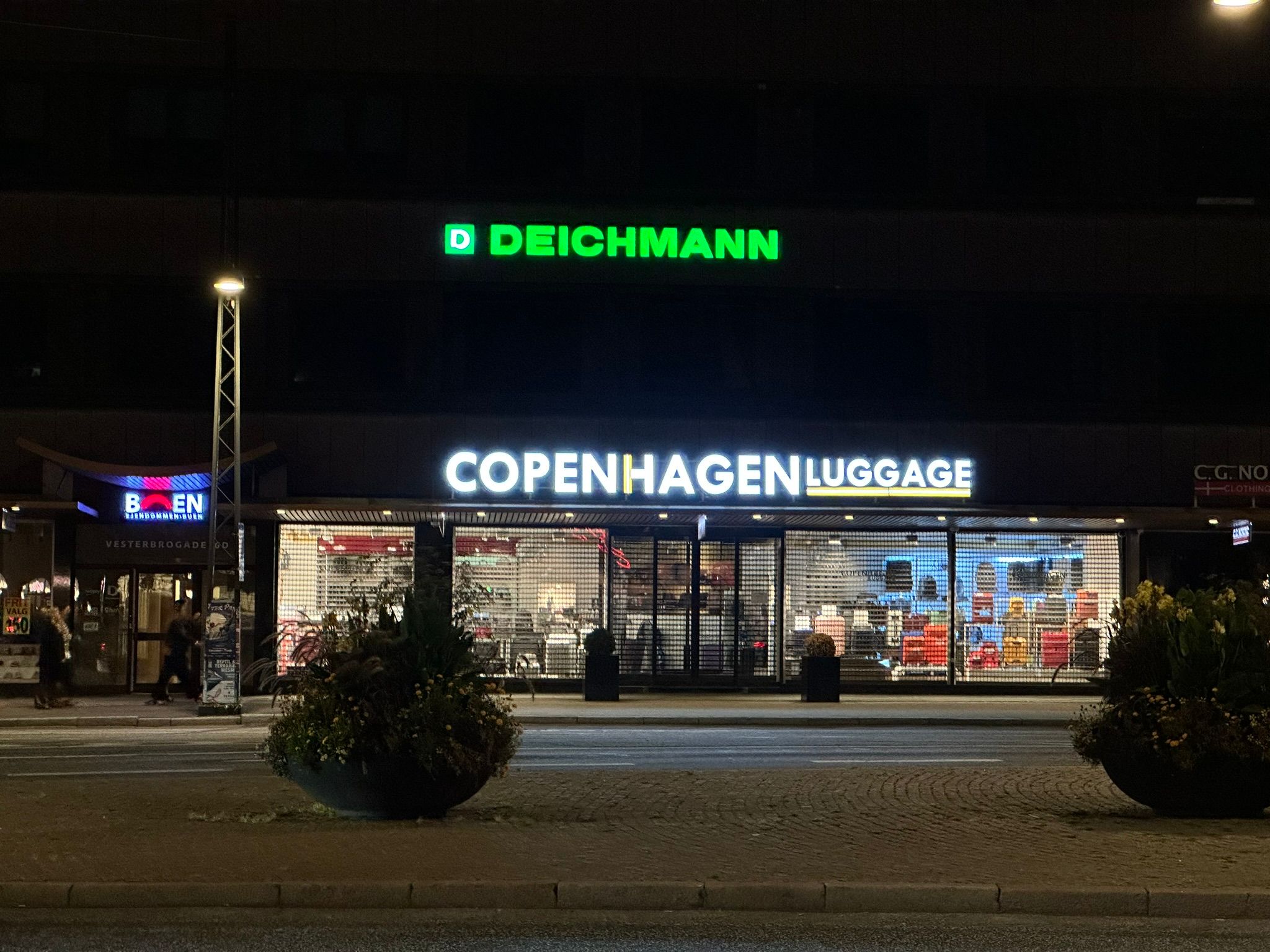 l460f8d8godt0bgmnw2m-md.jpg