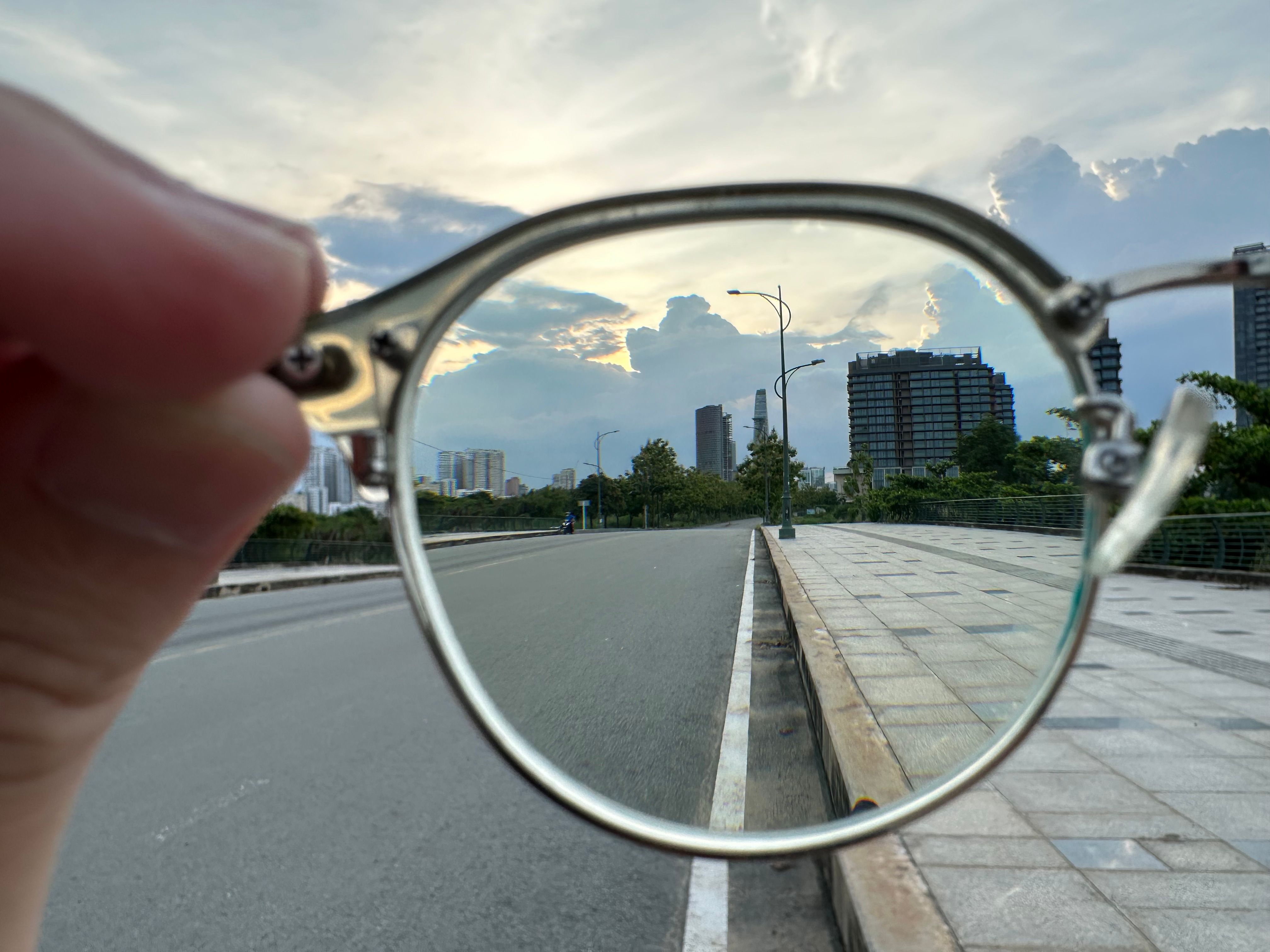 Khung cảnh qua lăng kính Thức Nè.