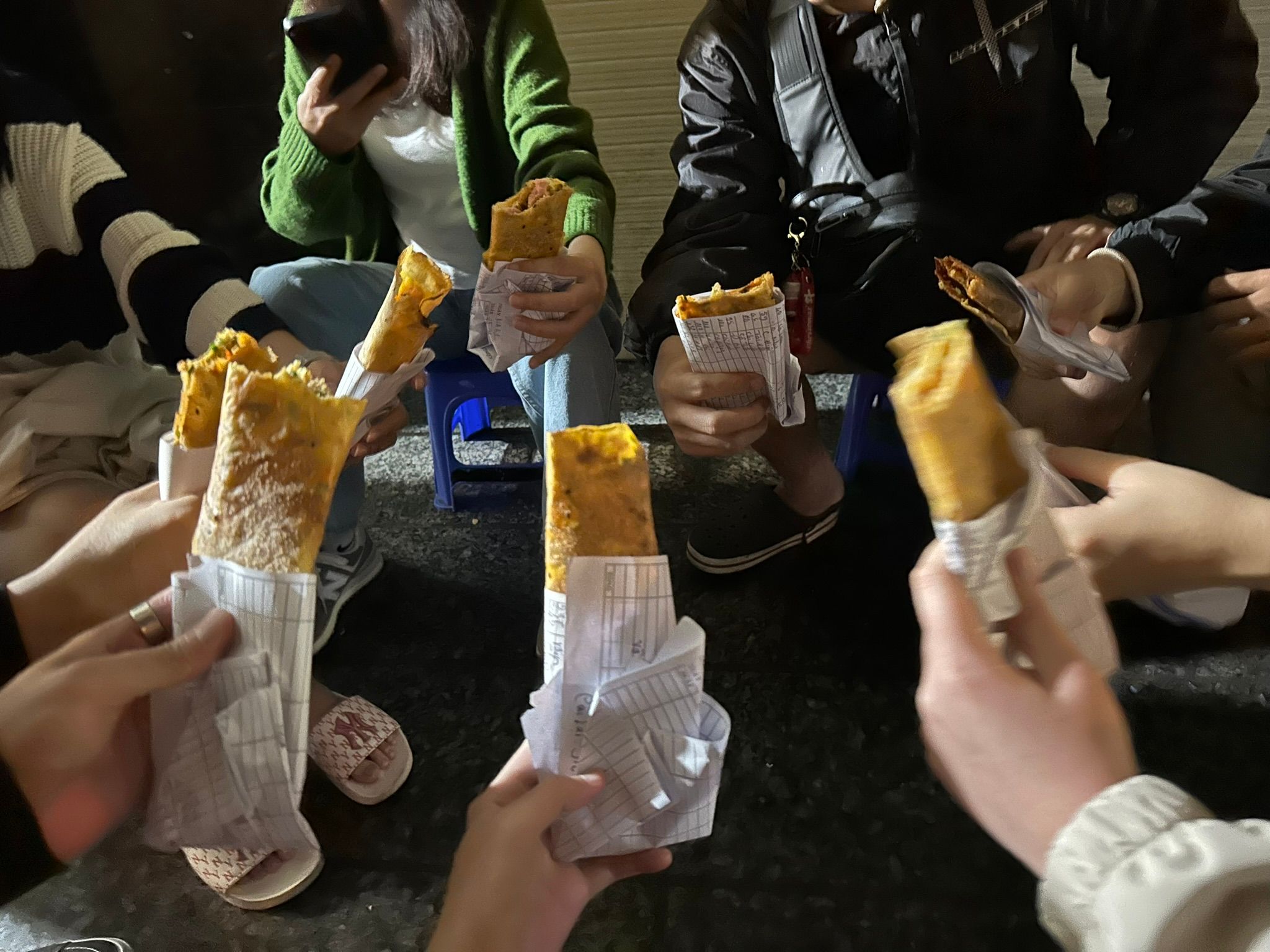 Bánh tráng nướng Nhà Chung