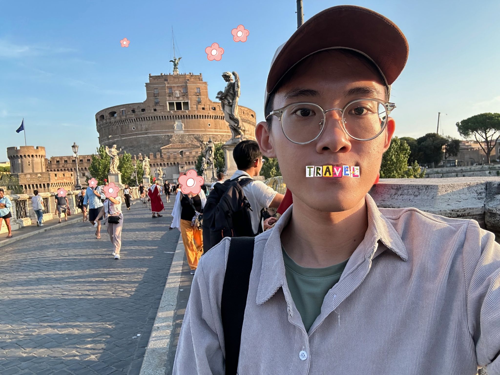 Môi khô quá xin phép che :<
