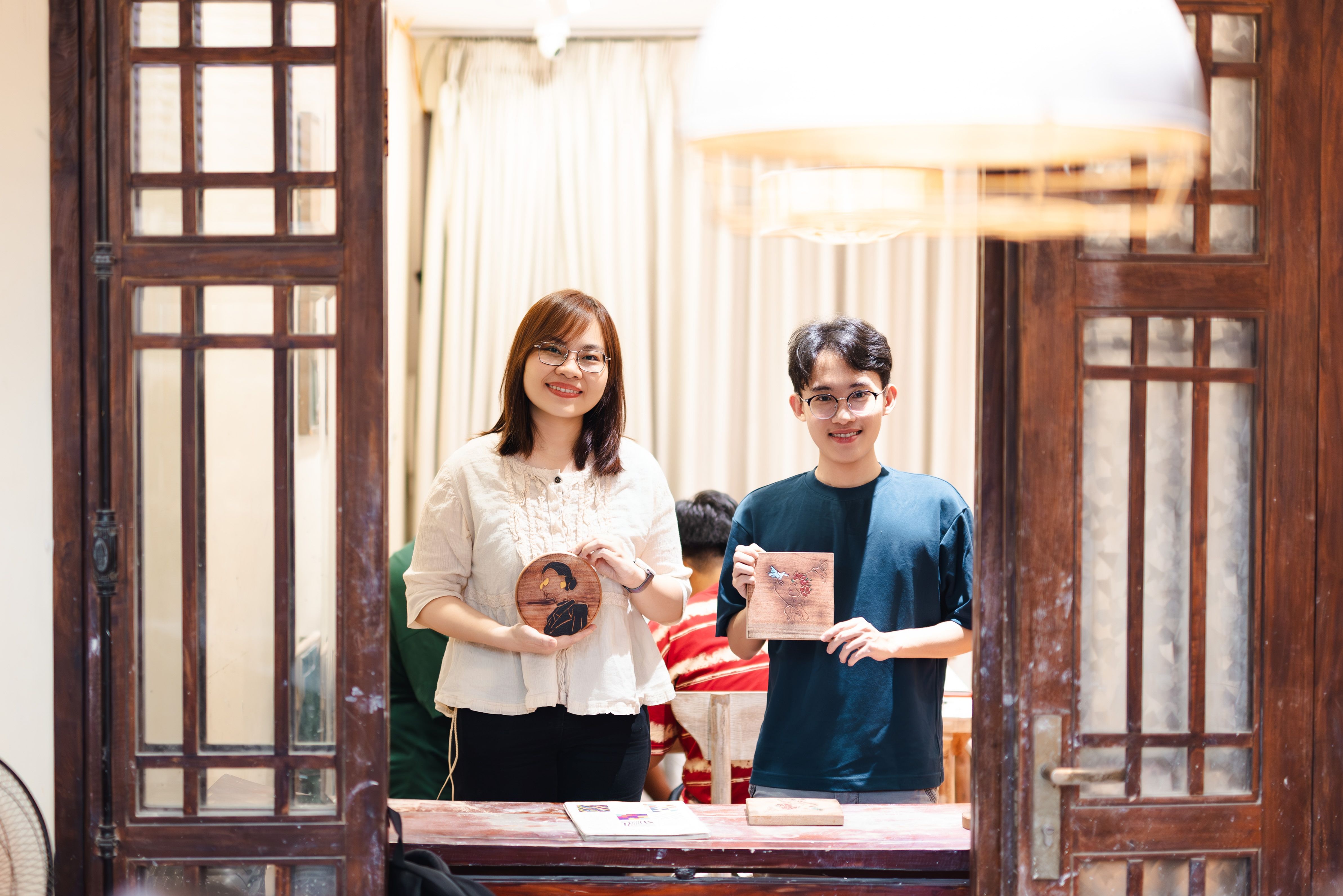 Chị Hương, người hay đi workshop chung... và đi CES châu Âu chung! Ghê chưa 😋