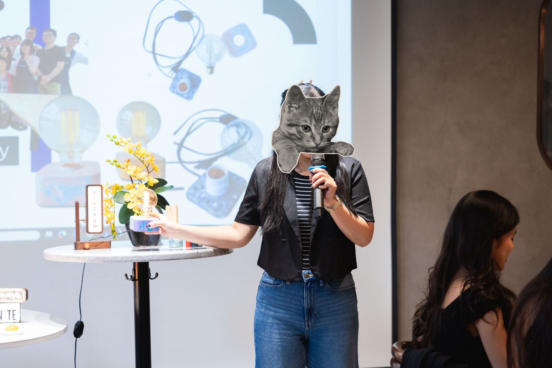 Chị founder hả ta.. chỉ hài hước, dth lắm&nbsp;