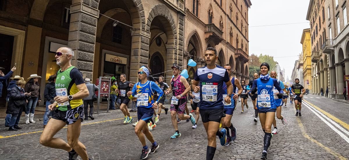 🏃 Marathon de Bologne 2025 Parcours, inscriptions & résultats Finishers