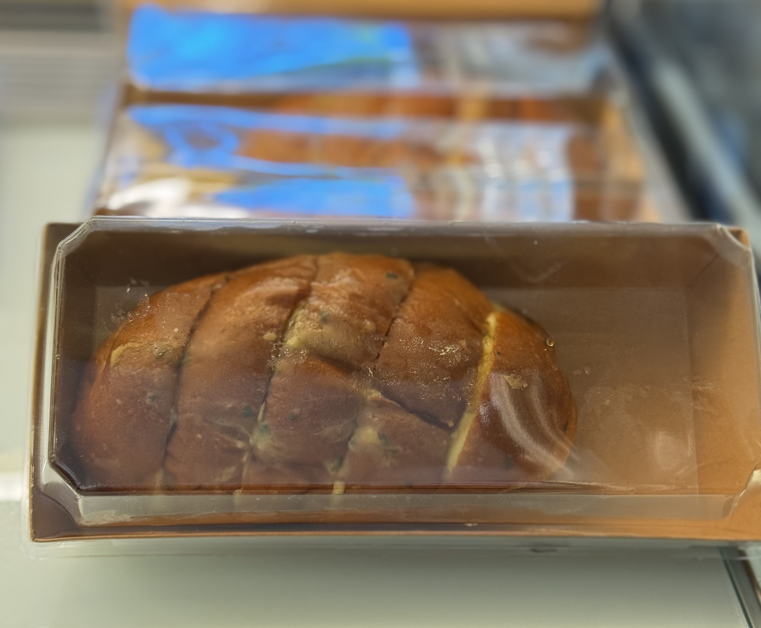 Bánh Mì Sốt Bơ Tỏi