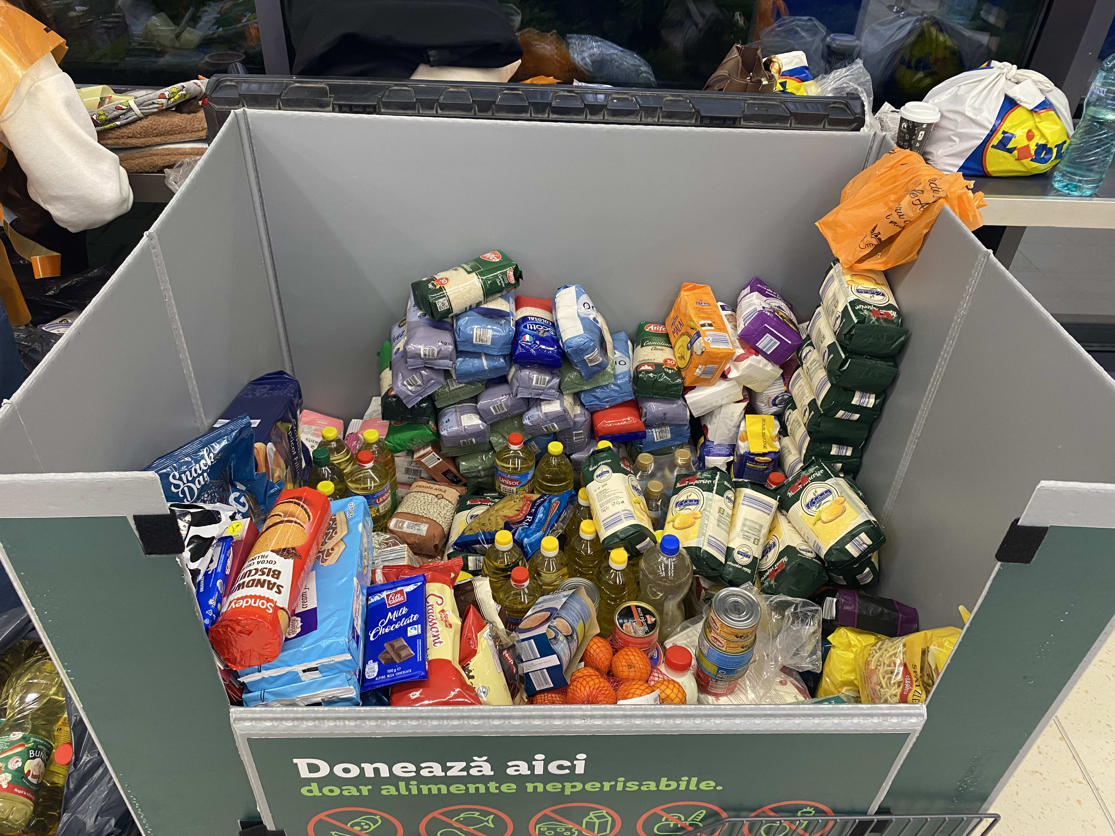 Banca pentru Alimente — fotografia 11 din 13